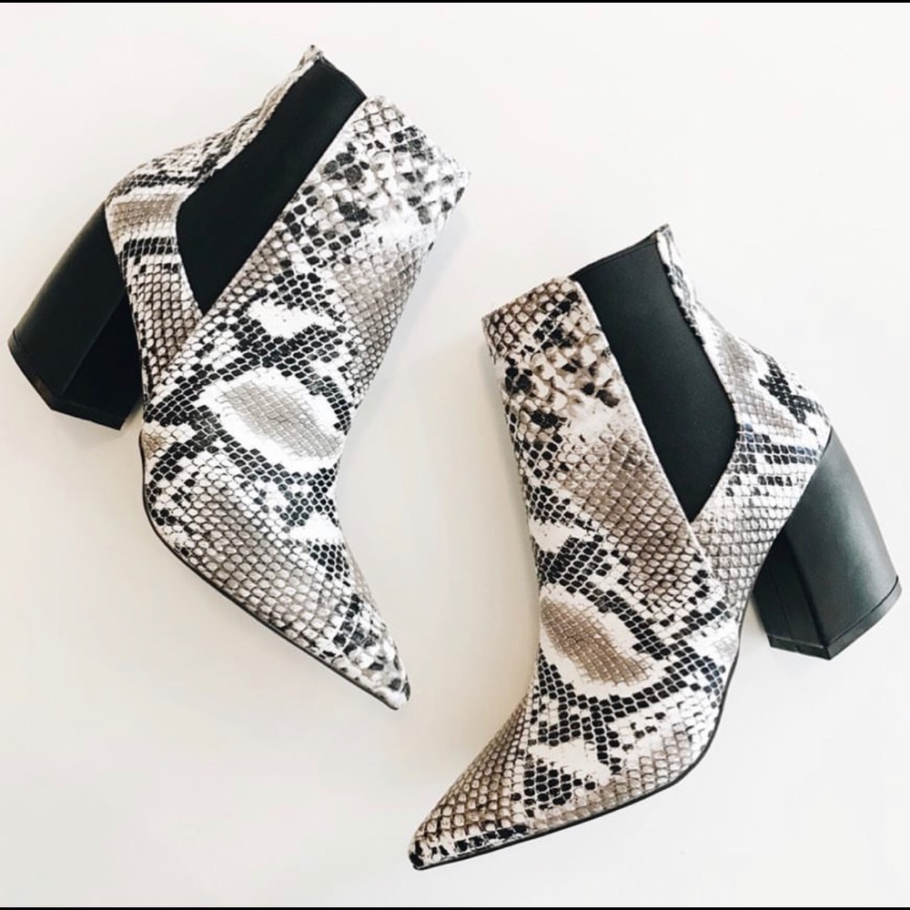 Pointed Toe Snakeskin Booties